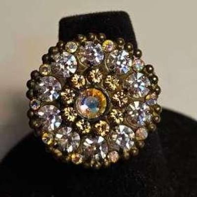 Round Sorrelli Ring Rainbow Colors