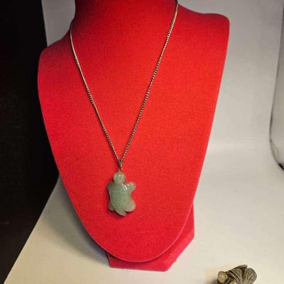 Jade Turtle Chain Necklace And Stone Cicada Pendant 