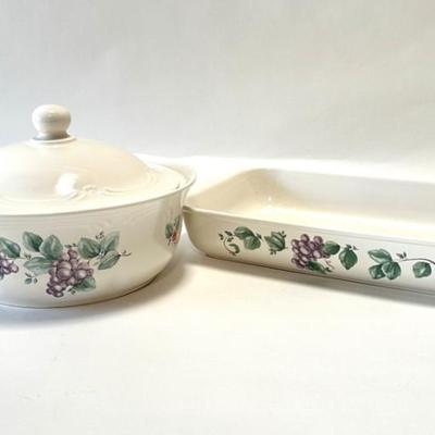 Sale Photo Thumbnail #41: Vintage Pfaltzgraff "Grapevine" Lidded Serving Bowls & Rectangular Lasagna Dish