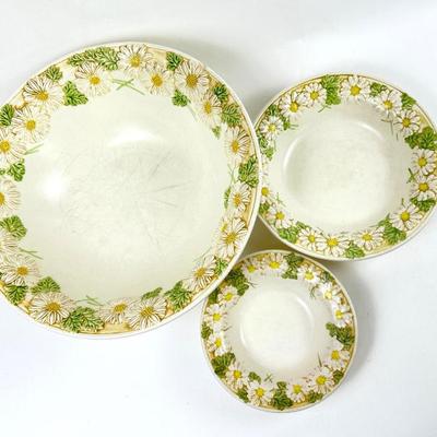 Sale Photo Thumbnail #55: Vintage Metlox Poppytrail "Sculptured Daisy" Bowls - Set of 3