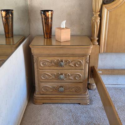 Sale Photo Thumbnail #121: Gorgeous Bernhardt nightstand