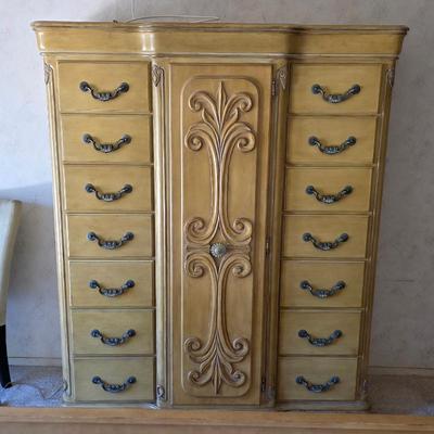 Sale Photo Thumbnail #122: Gorgeous Bernhardt armoire 