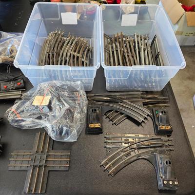 Lionel O gauge track and track switches