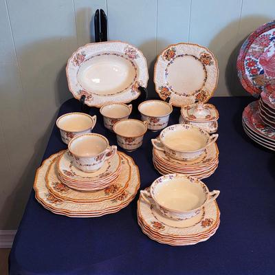 Myott Staffordshire England dinnerware 