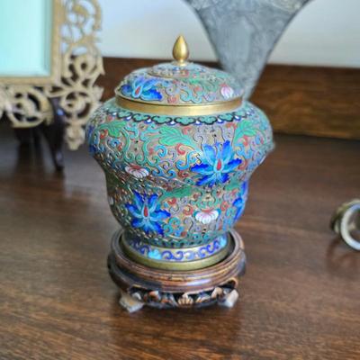 Vintage Chinese cloisonne jar