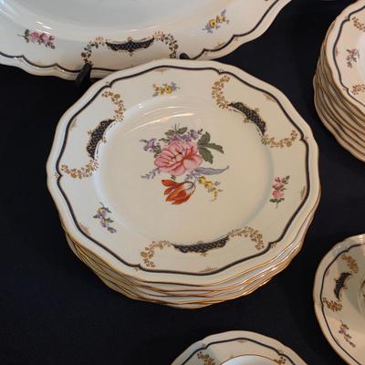 Mikasa Lorraine fine china from Japan