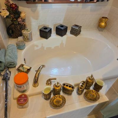 Sale Photo Thumbnail #186