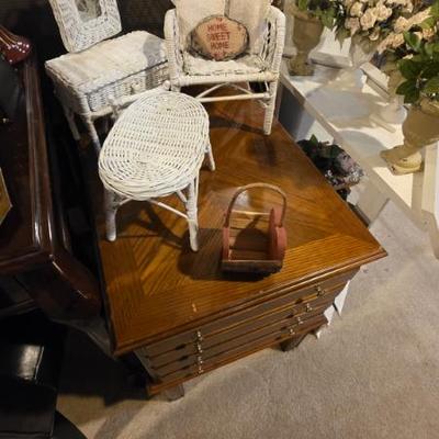 Sale Photo Thumbnail #180