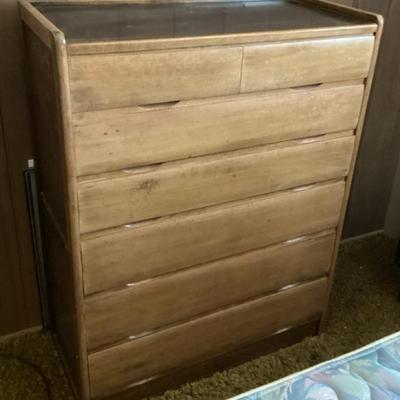 MMM135 Vintage Wooden Chest Of Drawers 