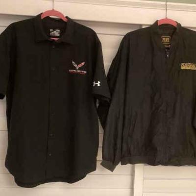 MMM020 Men’s Vintage California Hotel & Casino Silk Jacket (L) & Corvette Black Collared Shirt (XL)
