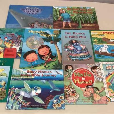 MMM022 Ten Children’s Hawaiian Hardcover Books 