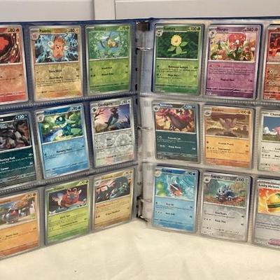 MMM070 Binder Full Of Over 700 Pokémon Trading Cards (A)
