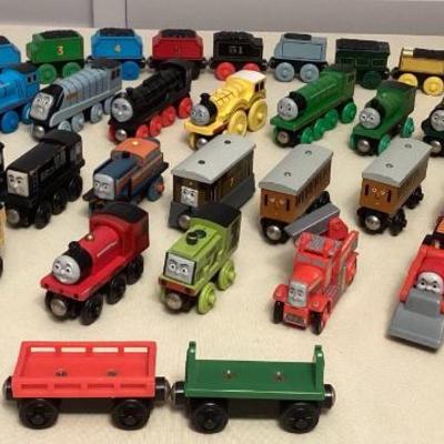 MMM093 Thirty-Nine Wooden Thomas The Train Cars & More!