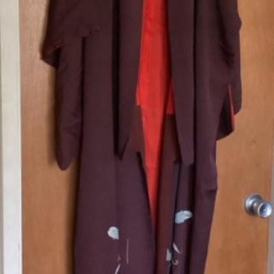 MMM140 Women’s Vintage Japanese Plum Colored Kimono With Embroidered Floral Design 