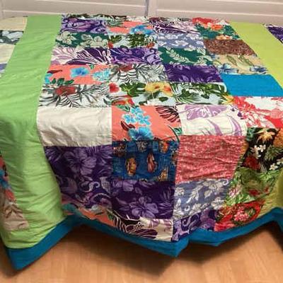 MMM034 Large Hawaiian Patchwork Quilt Blanket 