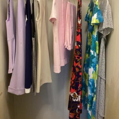 MMM172 Vintage Women’s Clothing 