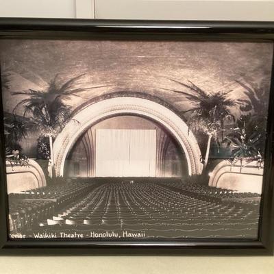 MMM132 Framed Picture Of The Waikiki Theatre - Honolulu, Hawaii 