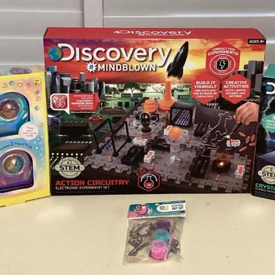 MMM114 Four Fun Kids Activities New