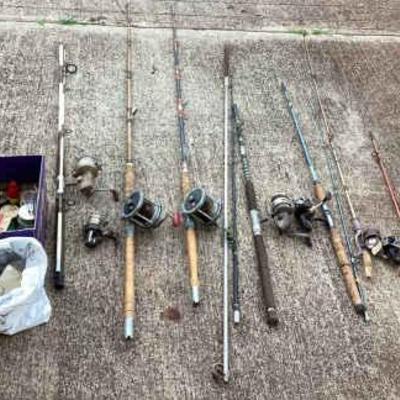 MMM228 Mystery Fishing Lot