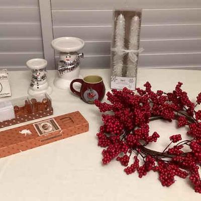 MMM061 Brand Named Christmas & Thanksgiving Decor 