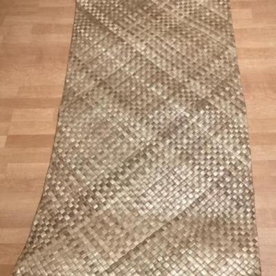 MMM200 Woven Hawaiian Style Mat New