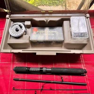 Vintage Daiwa Apollo AG-52 Graphite Fly Rod Set with Reel and Case 