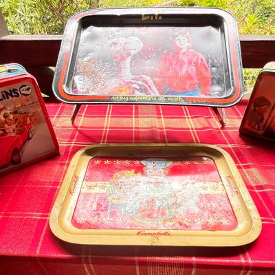 Vintage Movie & TV Show Collectible Lunch Boxes & 