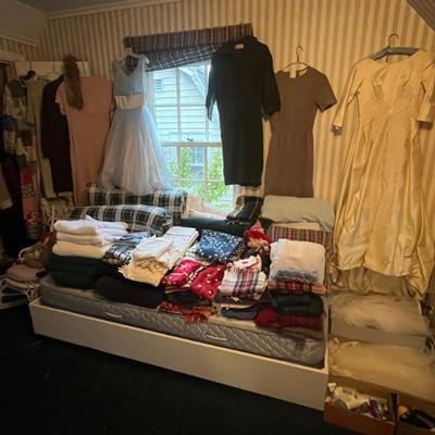 Sale Photo Thumbnail #107