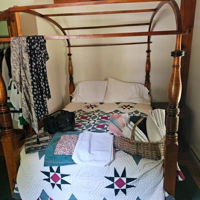 Wooden Canopy Bed