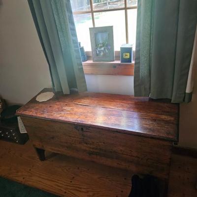 Wooden table/chest