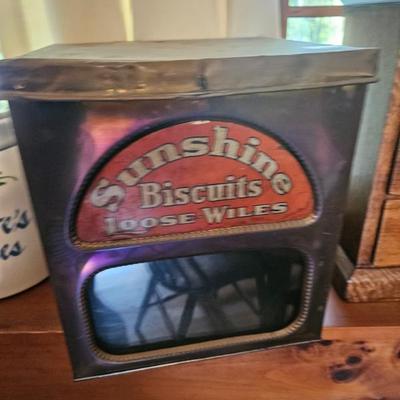 Sunshine Biscuits Can