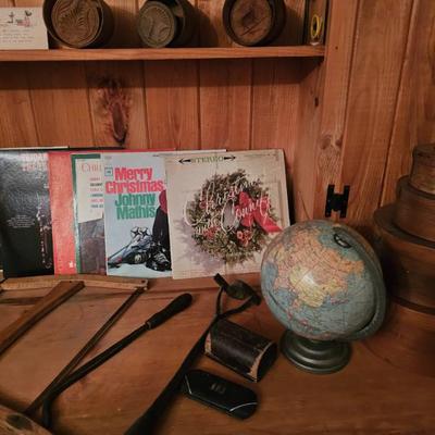 Record Albums, Globe