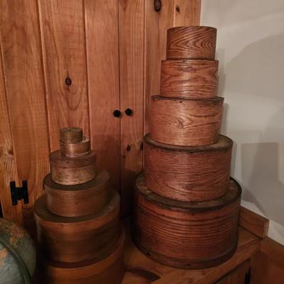 Round Nesting Wooden boxes