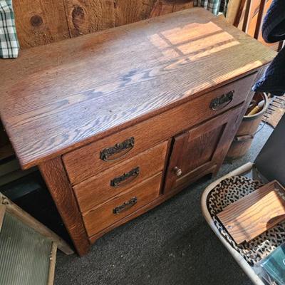 Wood Dresser