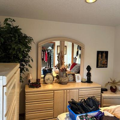 Sale Photo Thumbnail #31