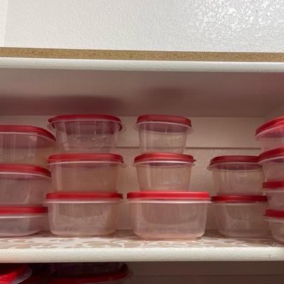 Rubbermaid Containers