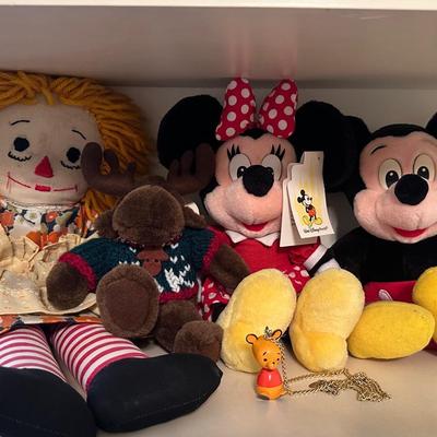Mickey, Minnie, Wood Pooh And More