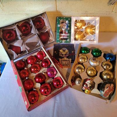 Christmas Ornament Lot #3