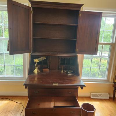 Secretary Desk With Hutch And Chair 