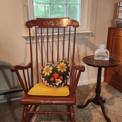 S. Bent & Bros Rocker And Biggs Accent Table
