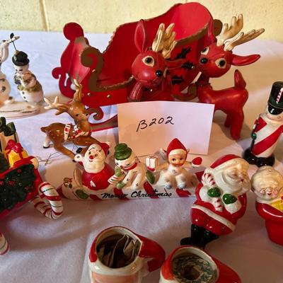 Nostalgic Christmas With Napco, Lefton, Ucagco And More 