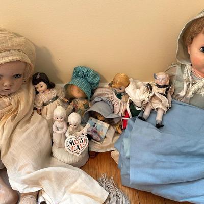 Assortment Of Vintage Dolls