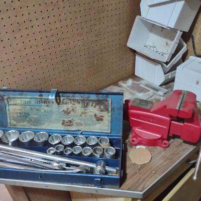Sale Photo Thumbnail #67