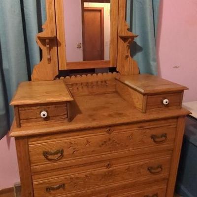 Ls1411 antique eastlake style oak dresser with mirror
