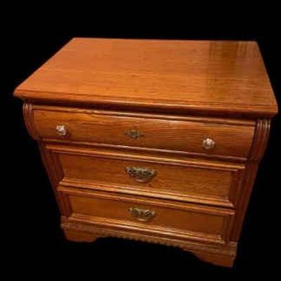Ls1332 lexington solid oak 3 drawer nightstand