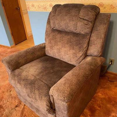 Ls1306 la z boy clayton power lift recliner