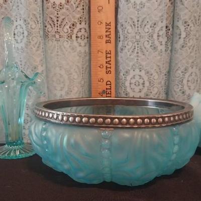 Ls1204 blue and aqua glass collection fenton