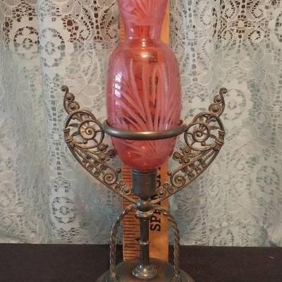 LS1234_Meridian Quadruple Silver Plate Vase Stand With Cut Cranberry Vase.