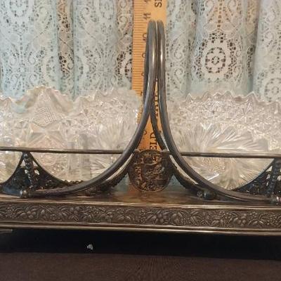 Ls1223 silver plate bowl tray with opalescent glass bowls
