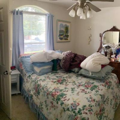 Sale Photo Thumbnail #64